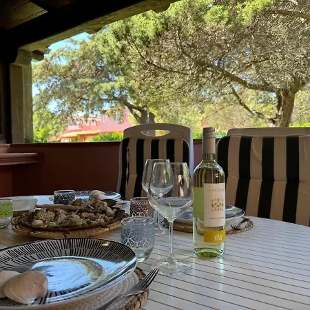 Apartment Porto Rotondo-centro, 12 Minuti A Piedi Dalla Ira *