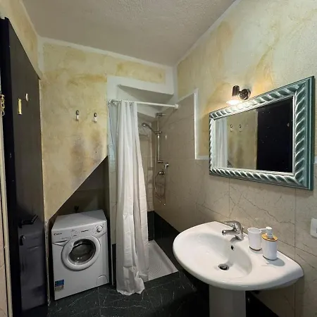 Apartment Porto Rotondo-centro, 12 Minuti A Piedi Dalla Ira *